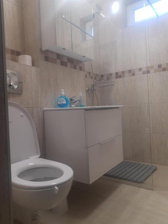 Zoldrebi Apartment Турда Экстерьер фото