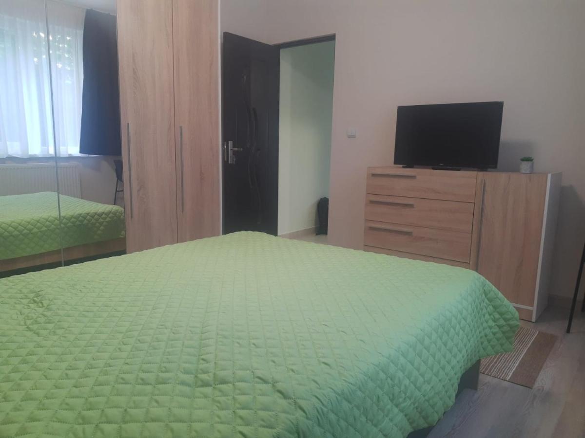 Zoldrebi Apartment Турда Экстерьер фото